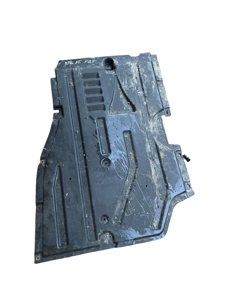 Scut de protectie stanga fata BMW X3 II F25 2010 - 2017 – foto 3