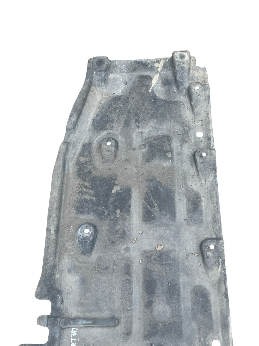 Scut de protectie sub caroserie dreapta fata AUDI A8 III 4H2, 4H8, 4HC, 4HL 2009 - 2018 – foto 3