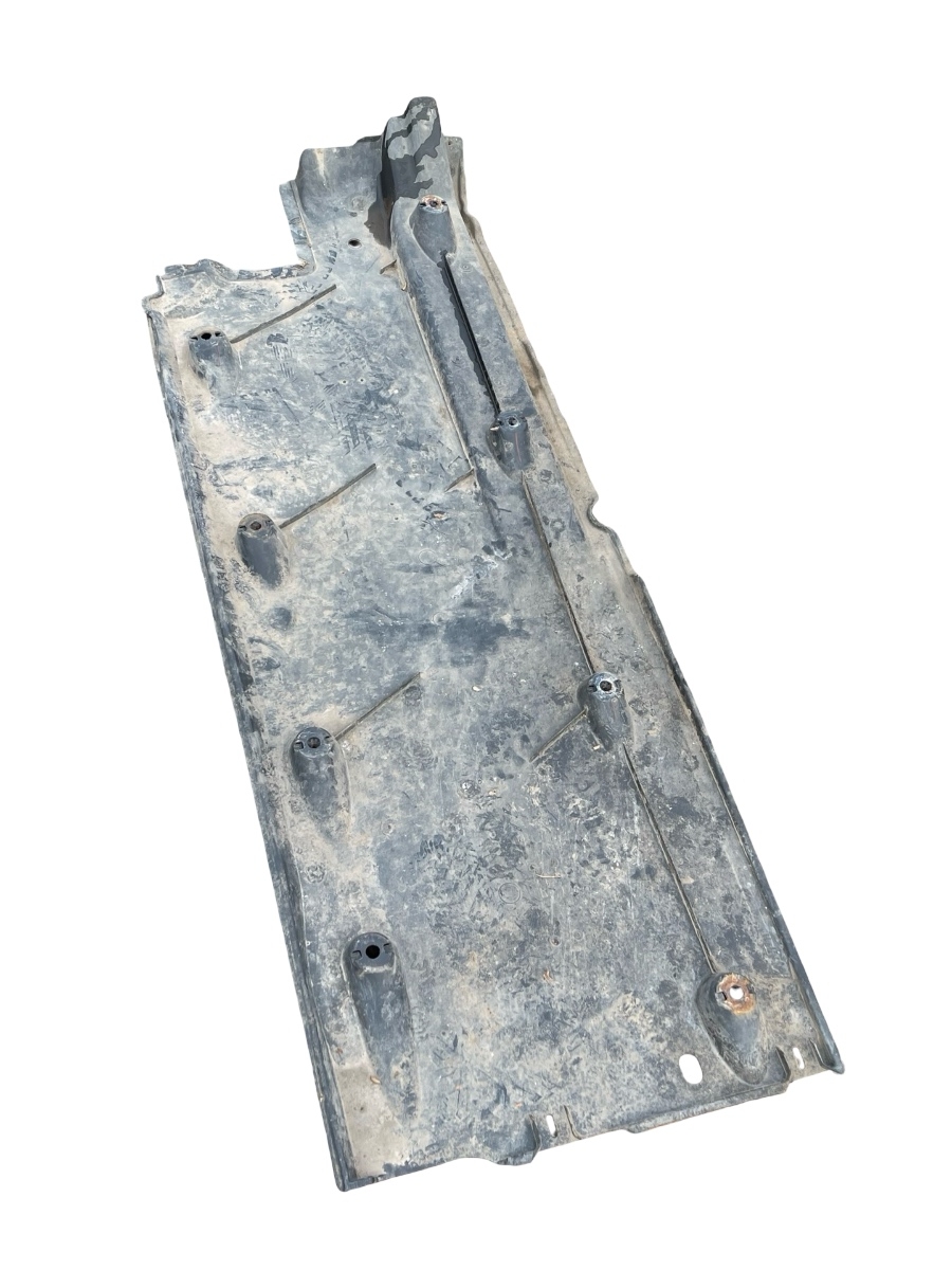 Scut de protectie sub caroserie stanga VOLKSWAGEN PASSAT Variant 3C5 2005 - 2011 TDI 16V BKP, CBAB 3C0825201D – foto 2