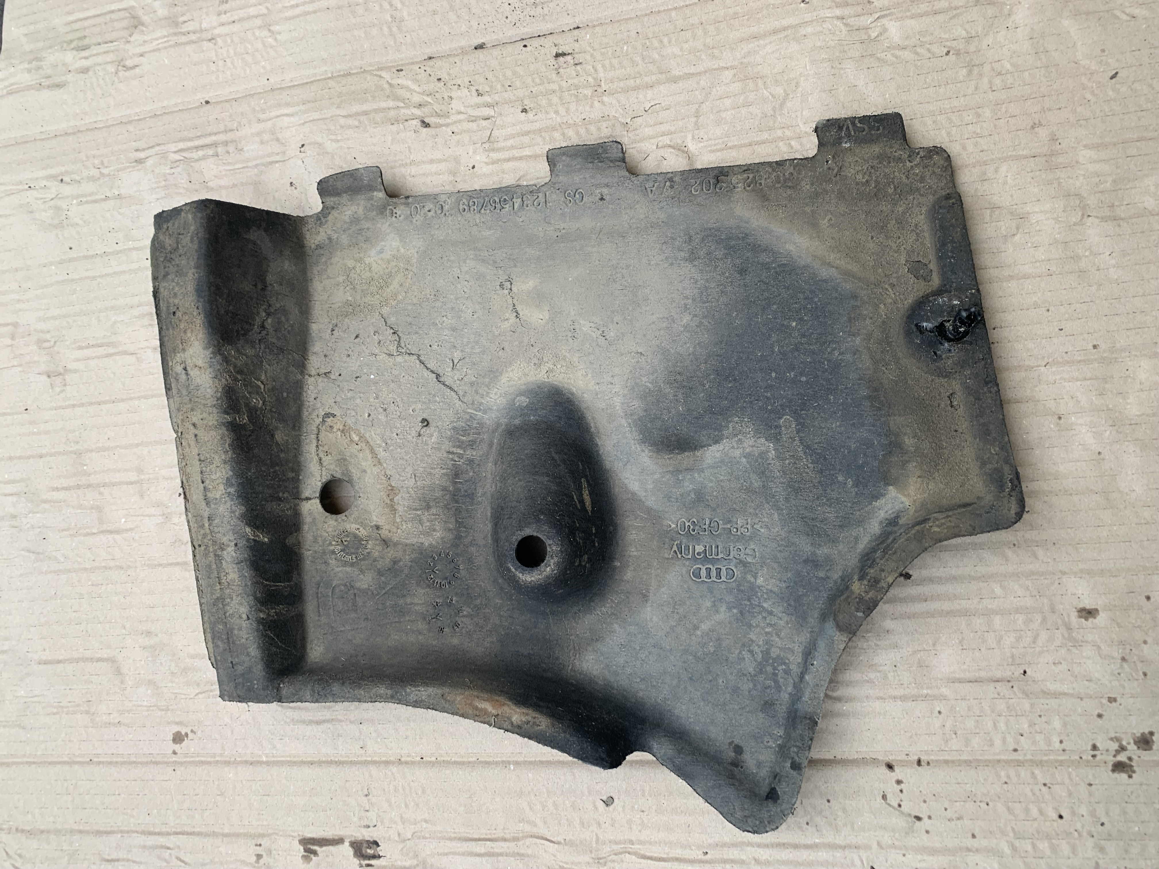 Scut dreapta față Audi A7 Sportback 2010–2018 3.0 TFSI V6 quattro S tronic CGWB