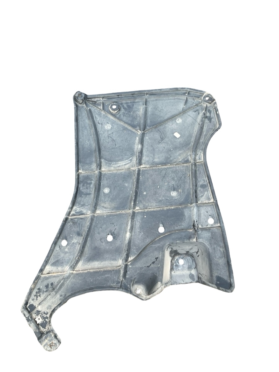 Scut lateral / caroserie stanga spate  AUDI A6 IV Avant 4G5, C7, 4GD 2011 - 2018 4G0825219C – foto 2