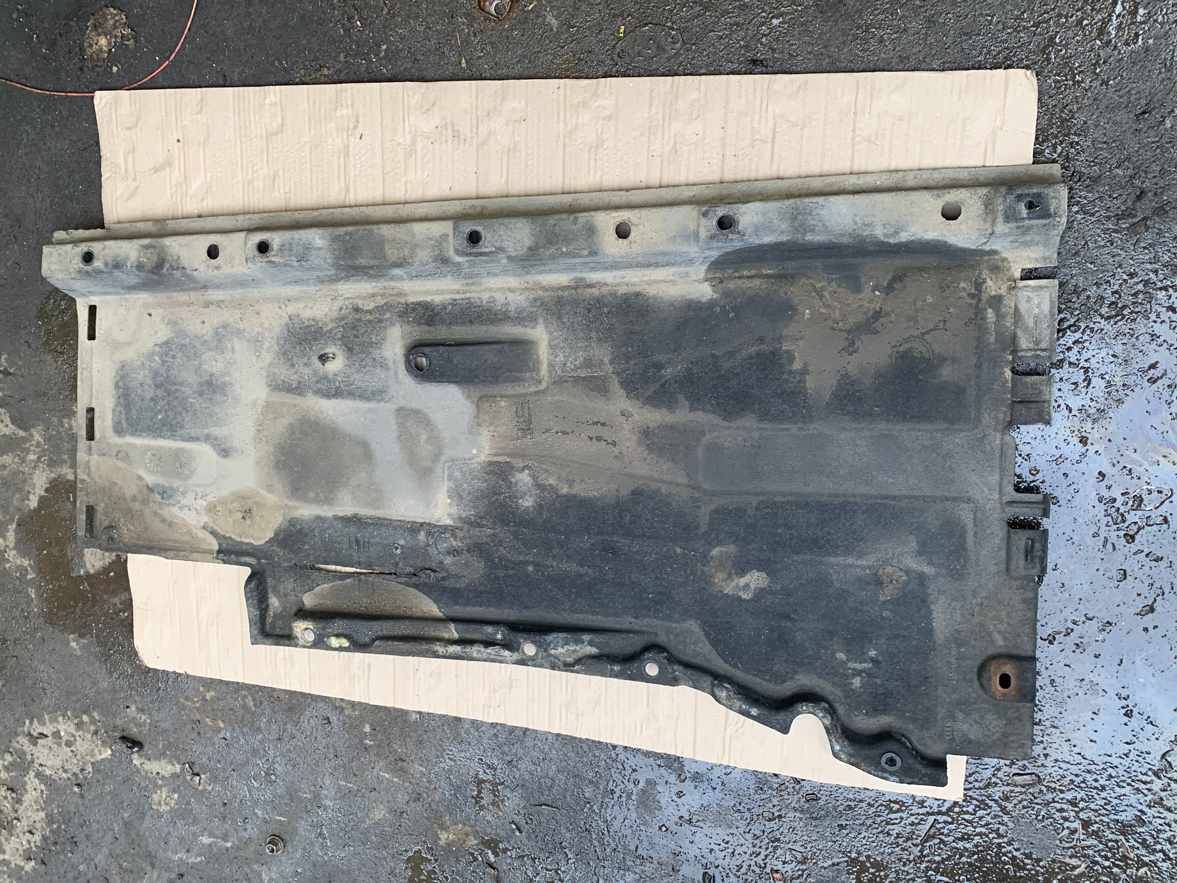 Scut Lateral dreapta Audi A7 Sportback 2010–2018 Rupt, vezi foto !!! – foto 4