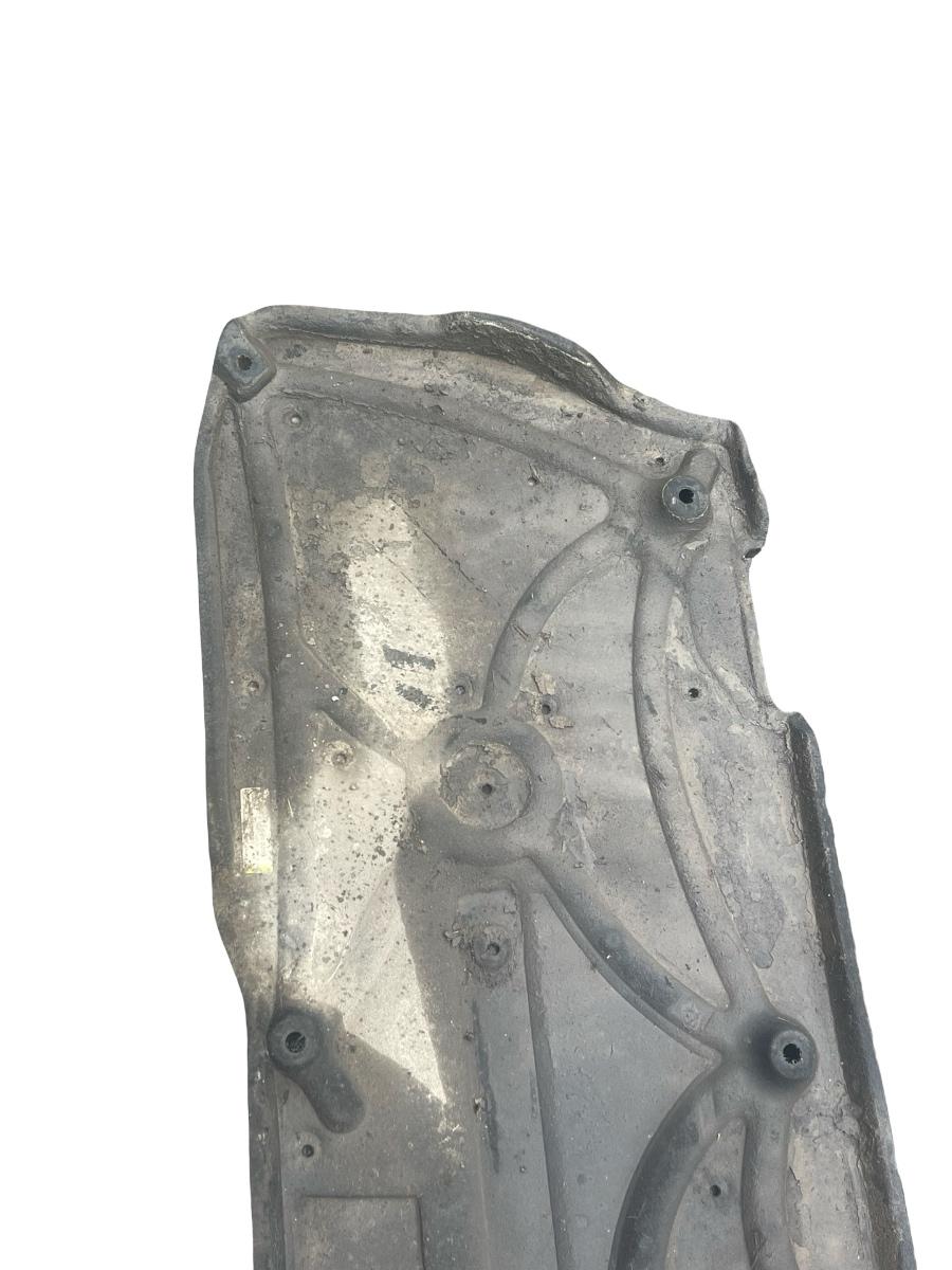 Scut sub caroserie stanga MERCEDES-BENZ E-CLASS W212 2009 -> 2.2 E 250 CDI / BlueTEC 4-matic OM 651.924 A2126800309 – foto 4