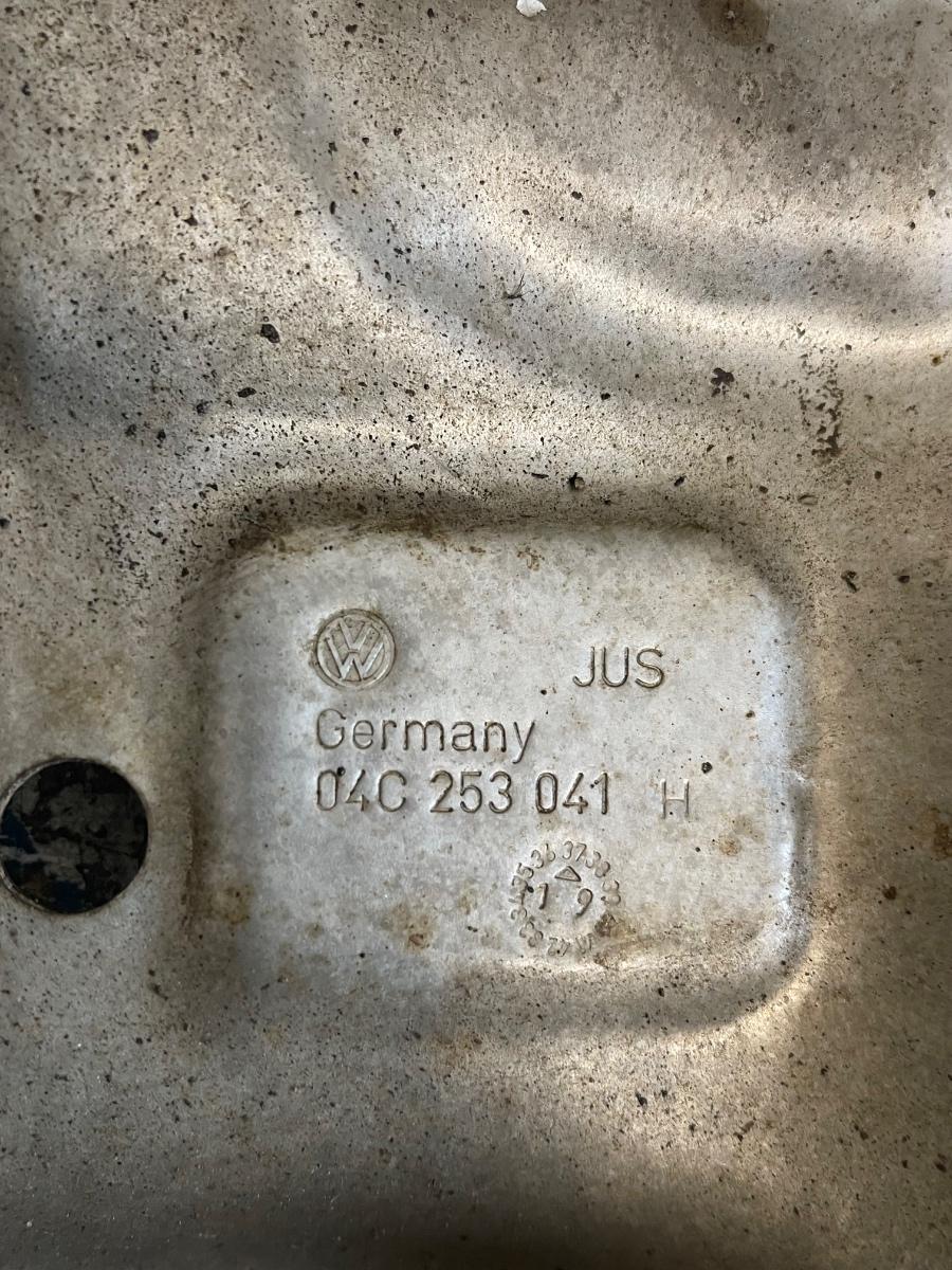 Scut termic compartiment motor SKODA SCALA (NW) [ 2019 -> ] 1.0 TSI DKLA 04C253041H – foto 3