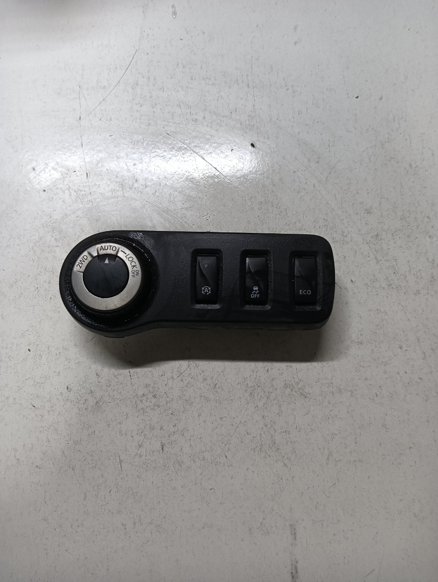 Selector diferential  DACIA DUSTER 2010 - >
