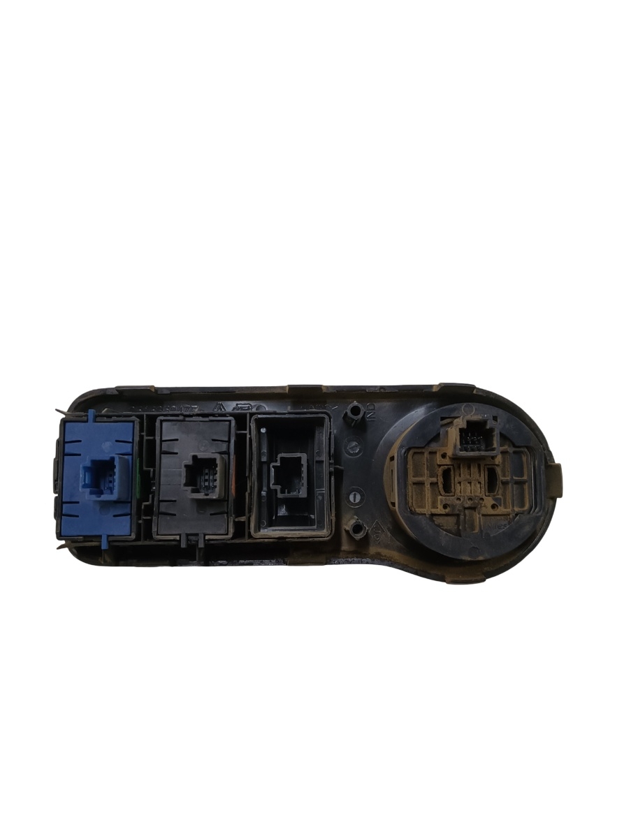 Selector tractiune  DACIA DUSTER 2010 - > – foto 2