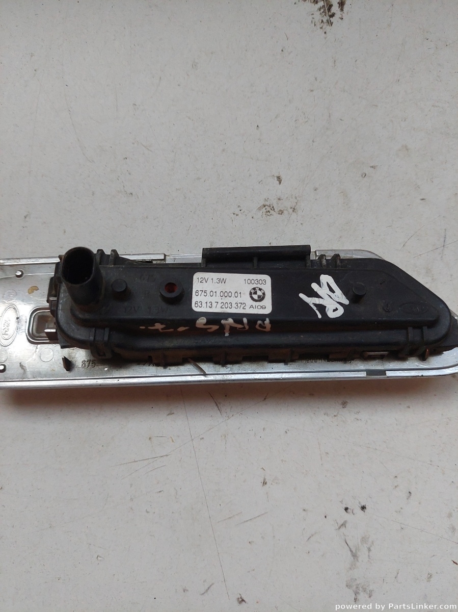 Semnalizatoare dreapta fata BMW 7 V (F01, F02, F03, F04) [ 2008 - 2015 ] ActiveHybrid 7 (N55 B30 A) 235KW|320HP OEM 6750100001 – foto 2