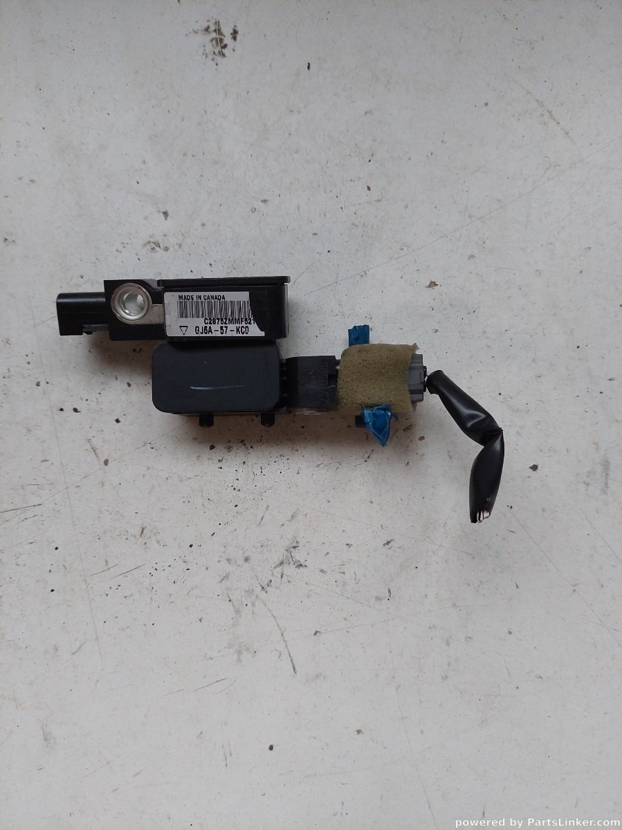 Senzor airbag MAZDA 323 S VI (BJ) [ 1998 - 2004 ] OEM Gj6a57kc0
