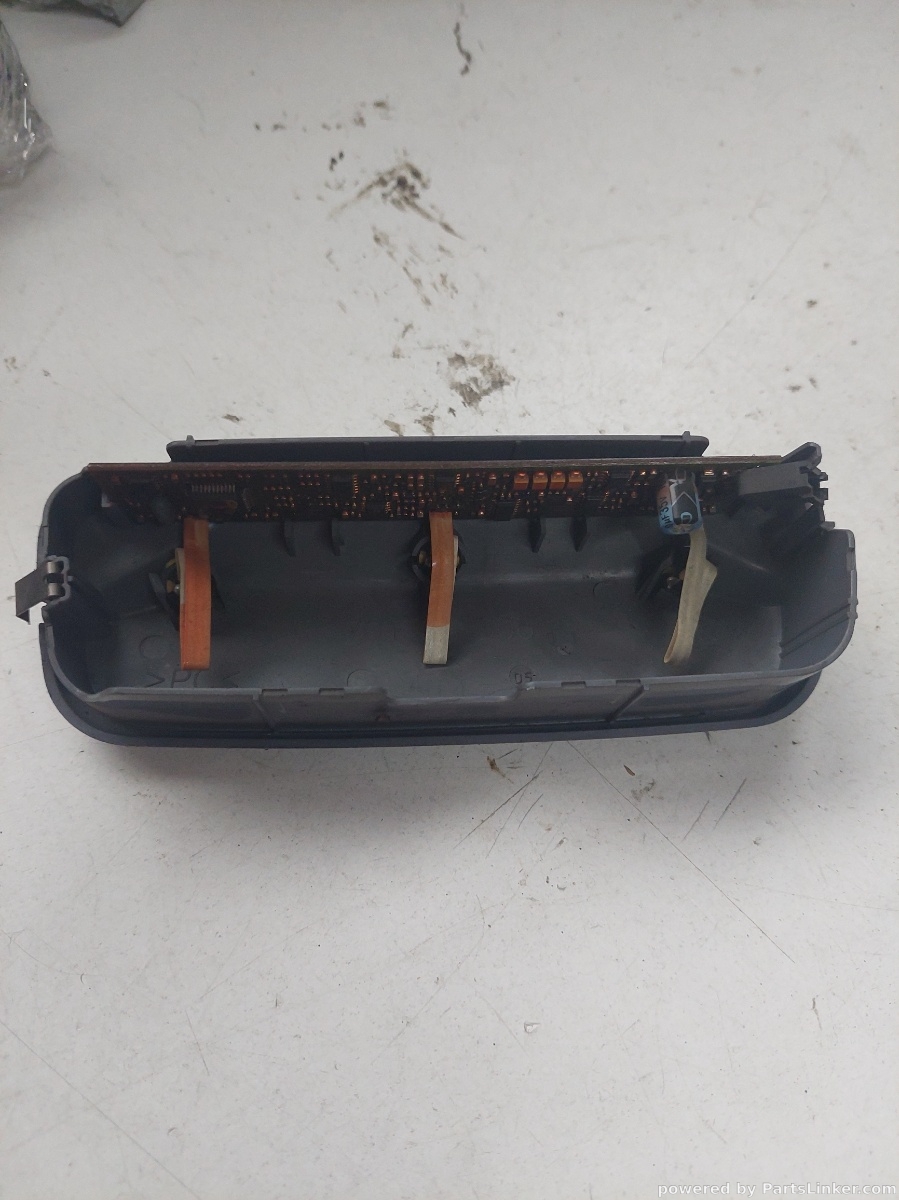 SENZOR ALARMA MERCEDES-BENZ VITO Box 638 1997 - 2003 A6388200310 – foto 2