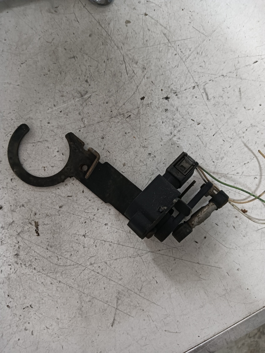 Senzor balast xenon fata PEUGEOT 407 (6D_) [ 2004 - > ] OEM 1307213000