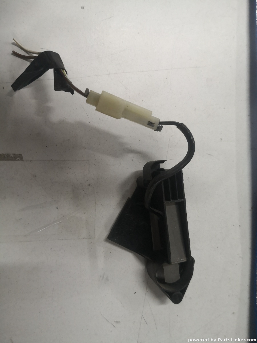 Senzor cuplare acoperis OPEL CORSA C (F08, F68, X01) [ 2000 - 2009 ] OEM 93162616