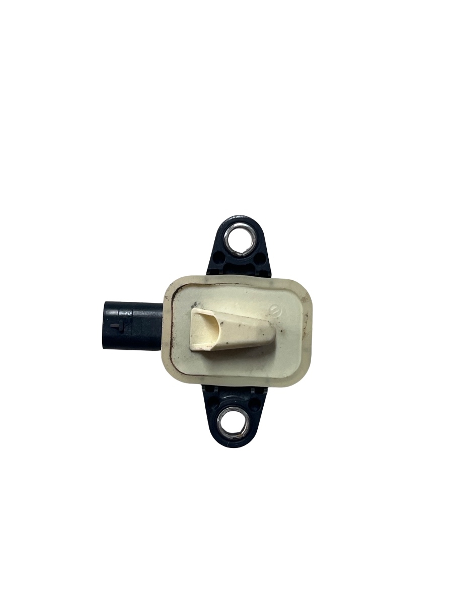 Senzor de impact airbag dreapta fata AUDI A8 III 4H2, 4H8, 4HC, 4HL 2009 - 2018 4H0955557 – foto 2