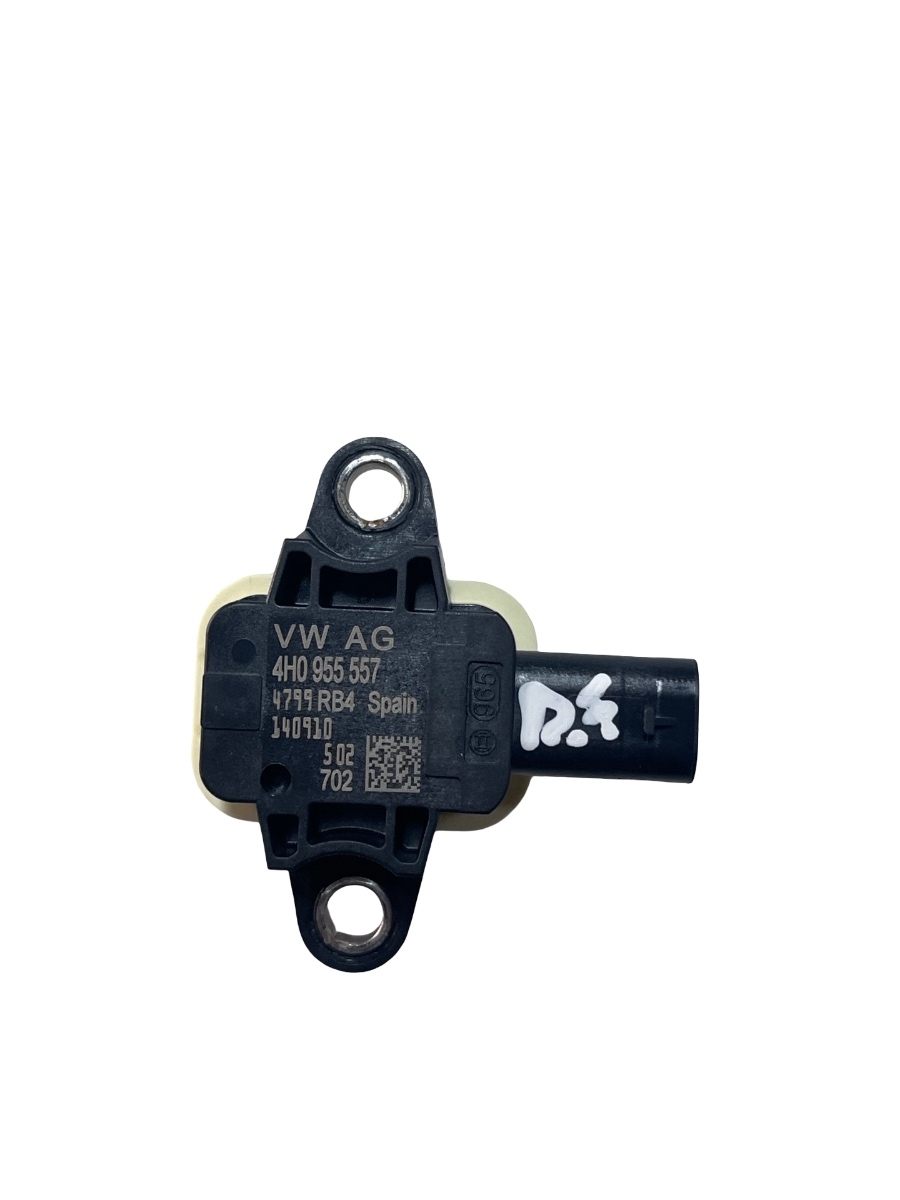 Senzor de impact airbag dreapta fata AUDI A8 III 4H2, 4H8, 4HC, 4HL 2009 - 2018 4H0955557