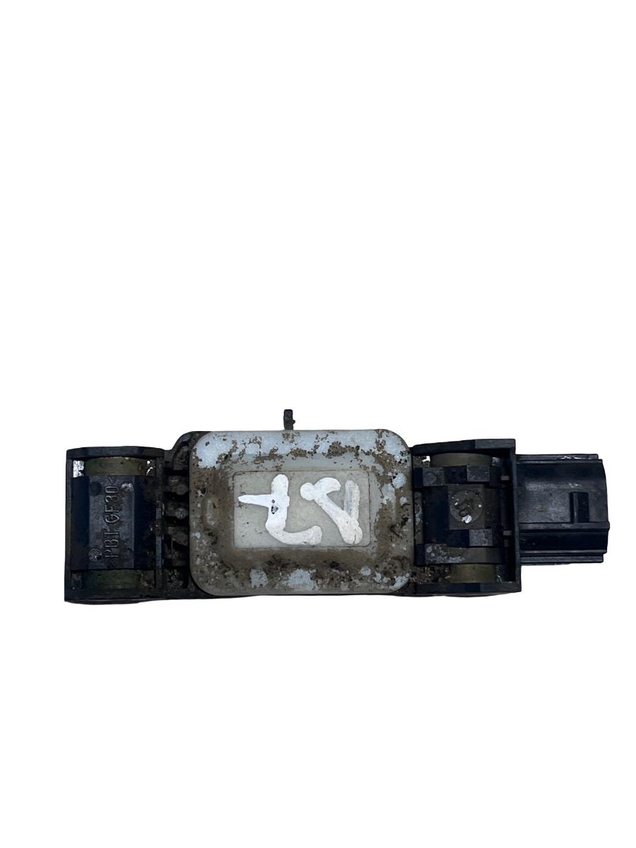 Senzor de impact airbag dreapta fata NISSAN PATHFINDER III R51 2005 -> 98830AY00A – foto 2