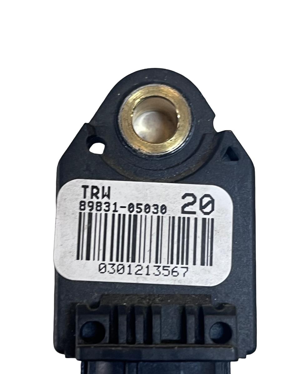 Senzor de impact airbag dreapta spate TOYOTA AVENSIS Saloon _T27_ 2008 -> 89831-05030 – foto 2