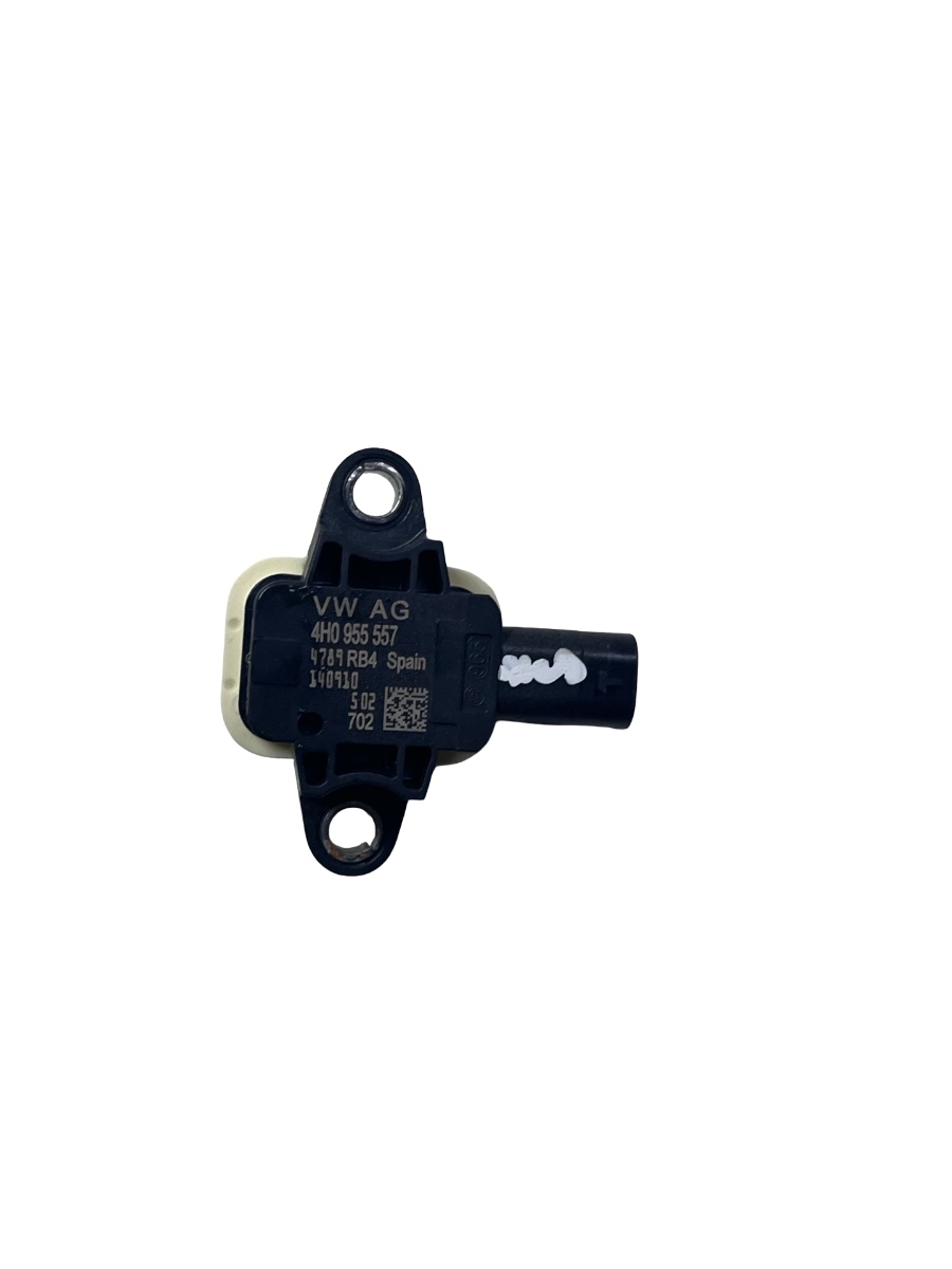 Senzor de impact airbag stanga fata AUDI A8 III 4H2, 4H8, 4HC, 4HL 2009 - 2018 4H0955557