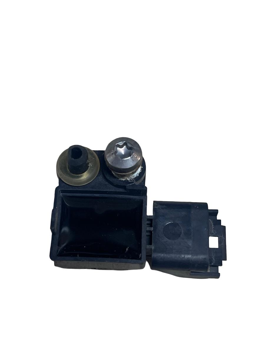 Senzor de impact airbag stanga fata BMW 7 V F01, F02, F03, F04 2008 - 2015 9159311