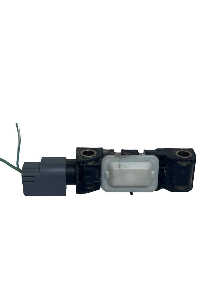 Senzor de impact airbag stanga spate CHRYSLER 300 C LX, LE 2004 -> 04671779AC – foto 2
