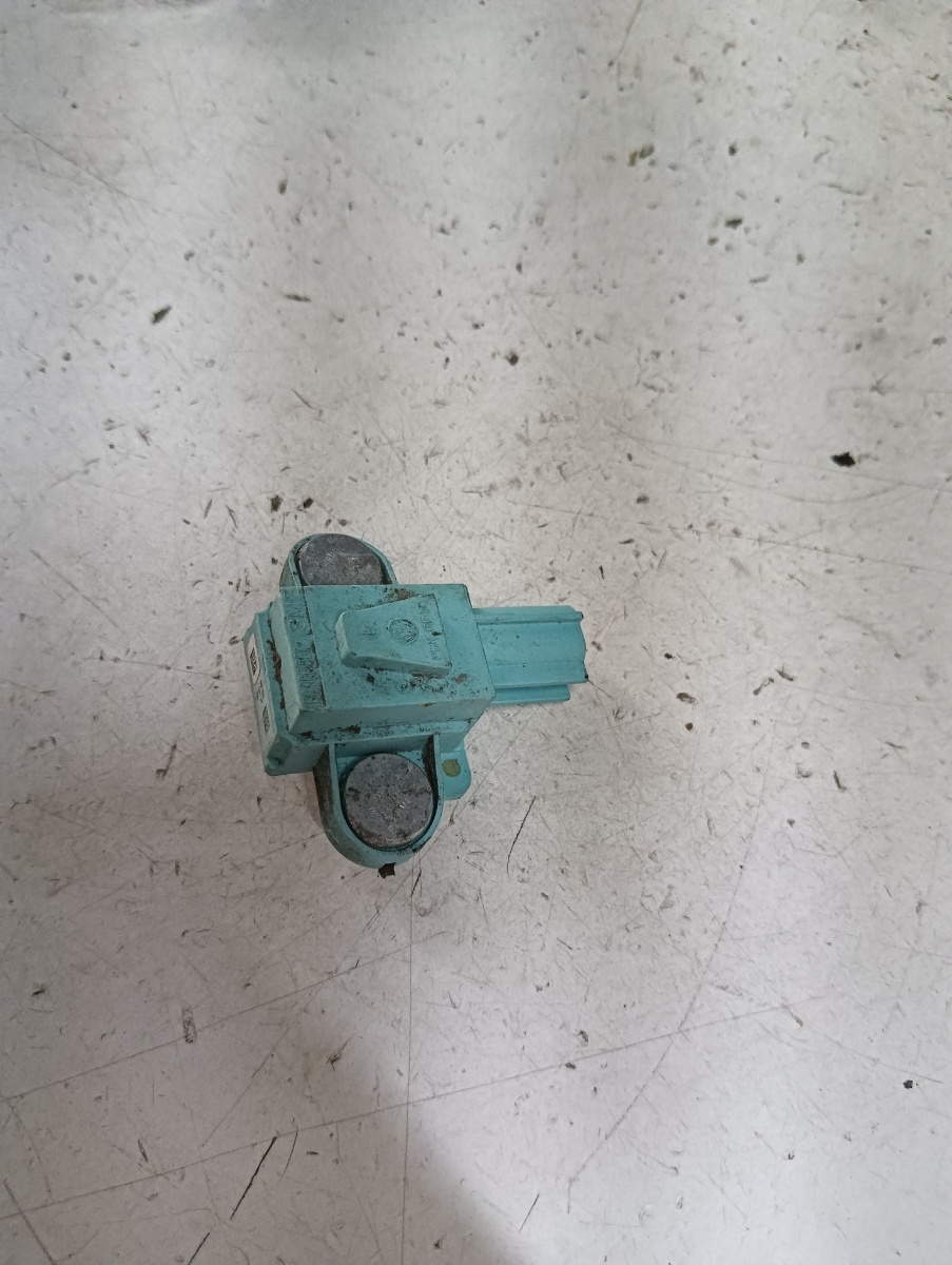 Senzor impact airbag dreapta fata AUDI A6/S6 III Saloon (4F2, C6) [ 2004 - 2011 ] – foto 2