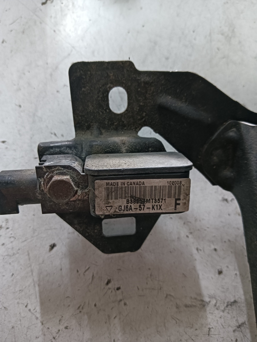 Senzor impact airbag fata MAZDA  6 2005> OEM Gj6a57k1x – foto 2