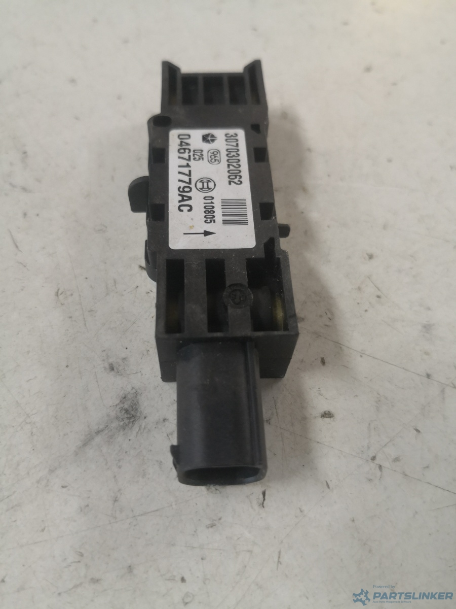 Senzor impact airbag JEEP GRAND CHEROKEE I (ZJ, ZG) [ 1991 - 1999 ] OEM 04671779ac – foto 2