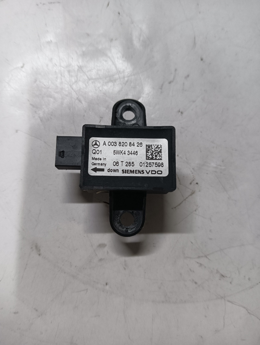 Senzor impact airbag  MERCEDES-BENZ S-CLASS II W221, C215 2005 - 2013 A0038208426