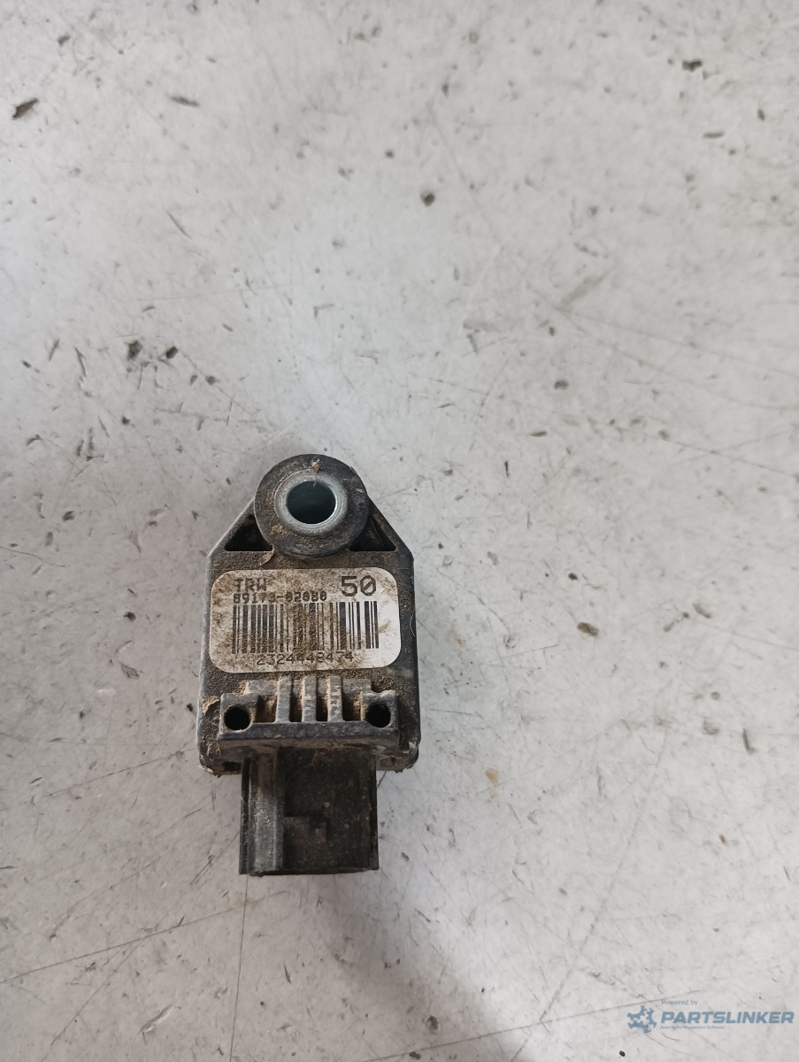 Senzor impact airbag TOYOTA COROLLA 1.3 i 2015 OEM 8917302080 – foto 2