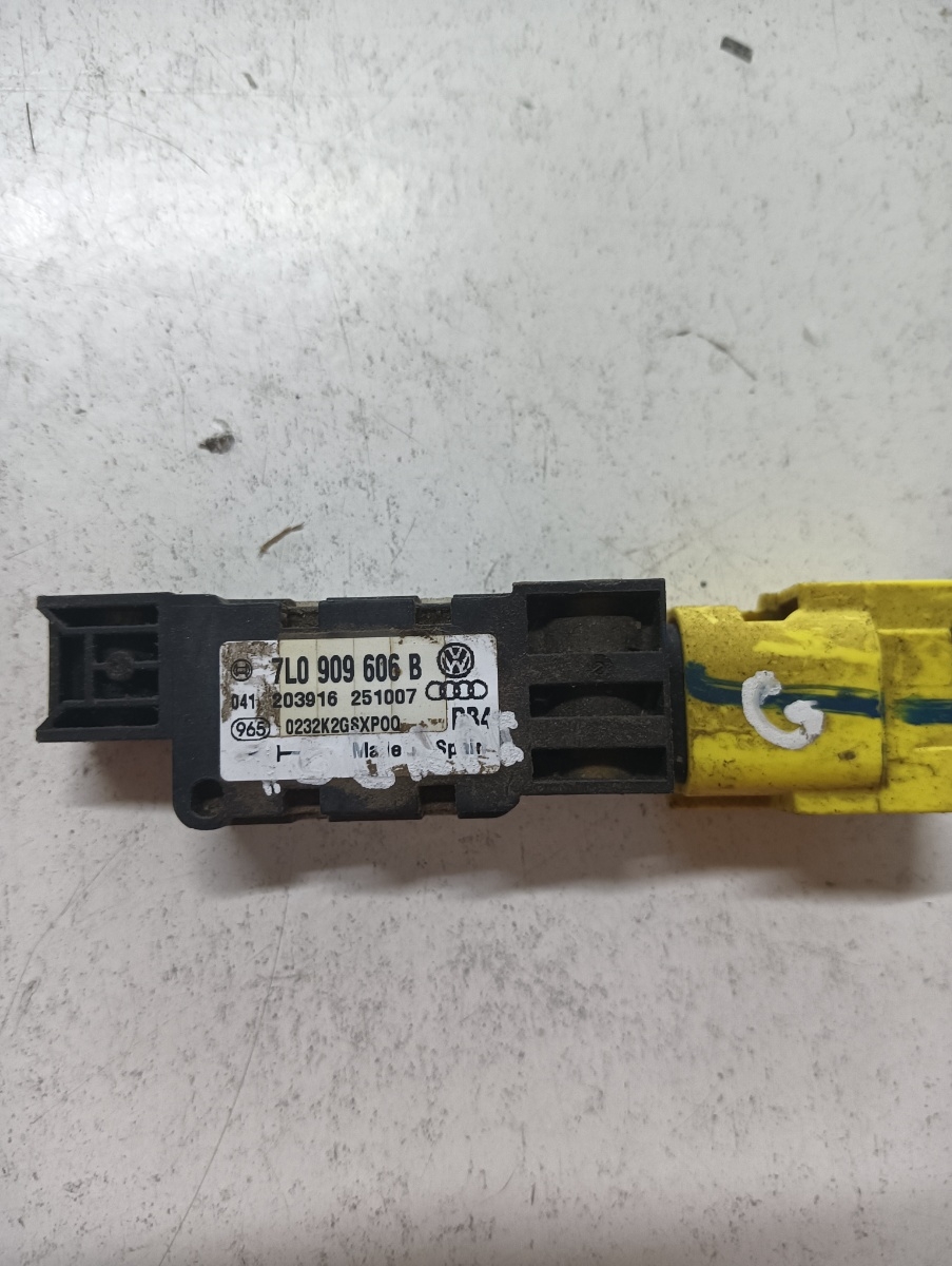 Senzor impact airbag  VOLKSWAGEN TOUAREG 7LA, 7L6, 7L7 2002 - 2013 7l0909606b – foto 2