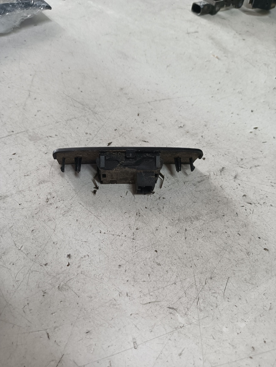 Senzor lumina bord VOLKSWAGEN TOUAREG (7LA, 7L6, 7L7) [ 2002 - 2013 ] OEM 7l6907539a – foto 2