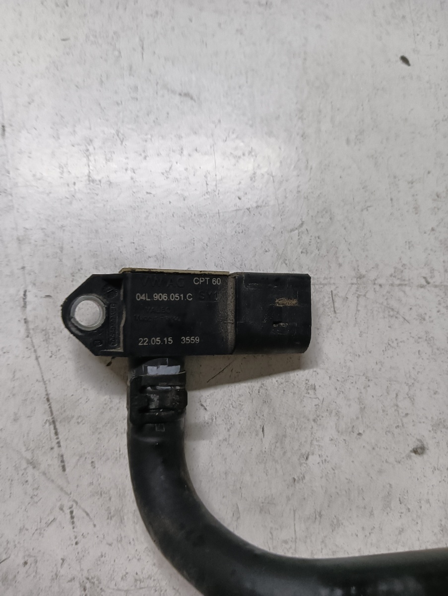 Senzor presiune gaze VOLKSWAGEN PASSAT 3G2 2014 - > 04l906051c – foto 2