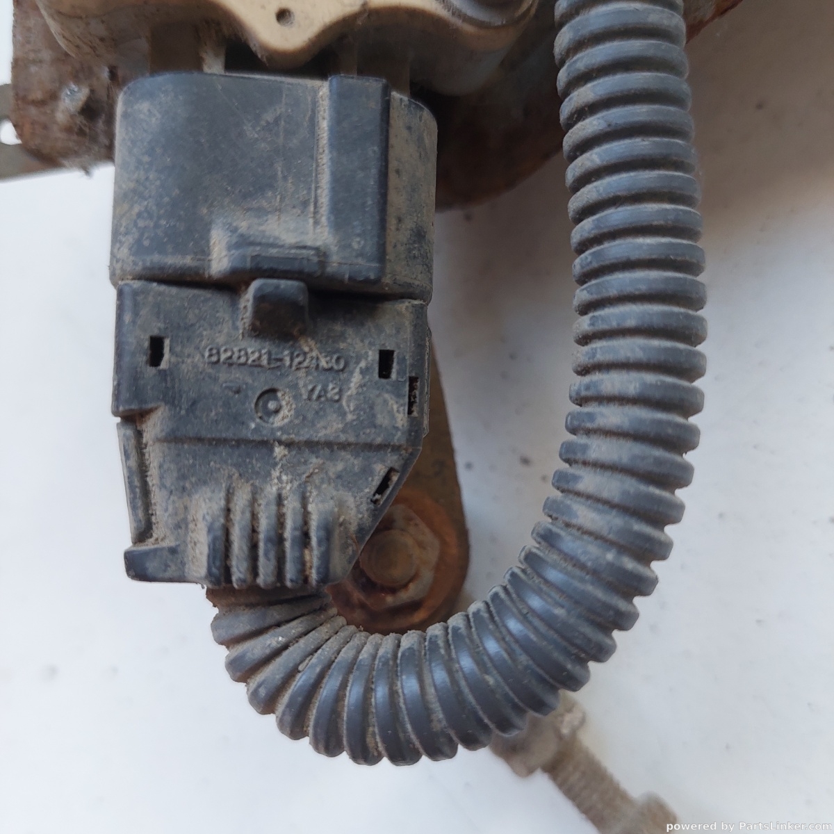Senzor suspensie  stanga spate TOYOTA LAND CRUISER 150 (TRJ15_, KDJ15_, GRJ15_, GDJ15_) [ 2009  OEM 8282112430 – foto 2