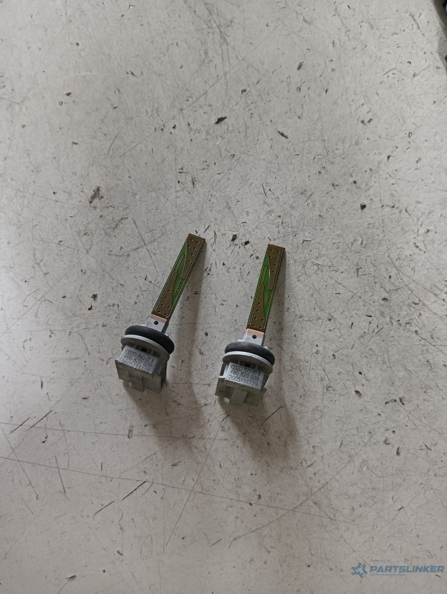 Senzor temperatura interioara VOLKSWAGEN TIGUAN 5N_ 2007 - > 4b0820539