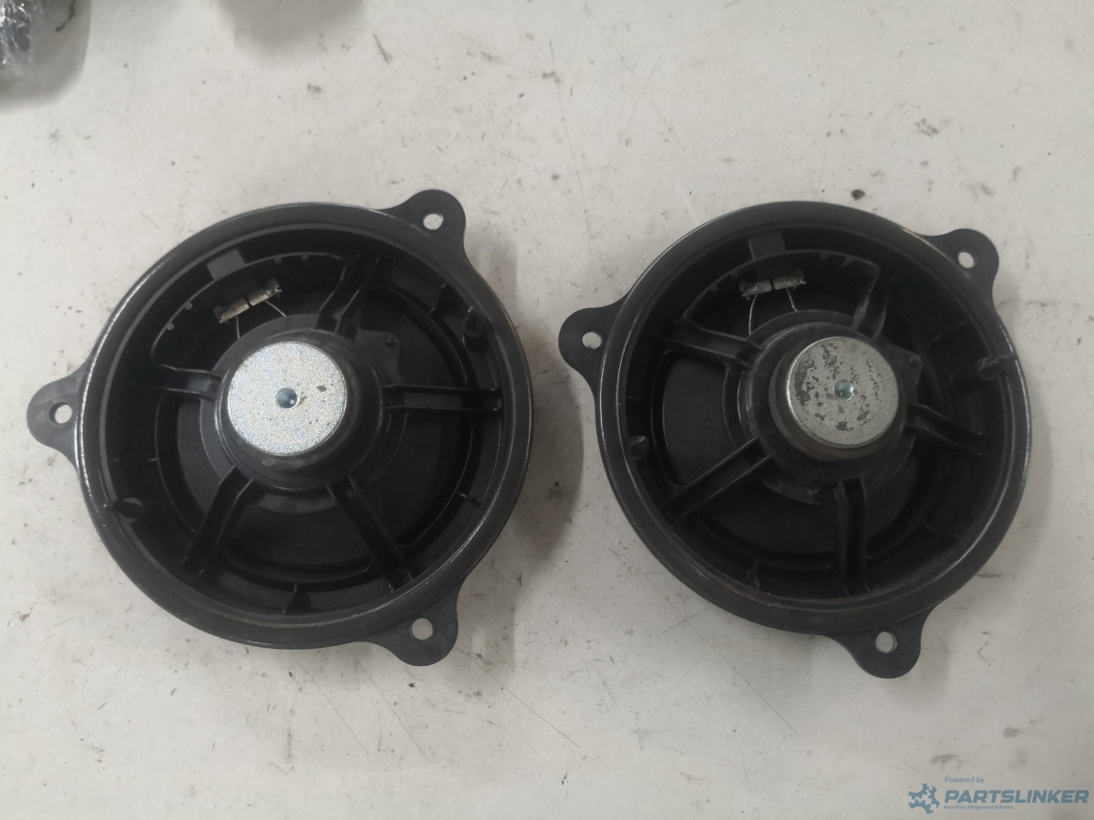 Set boxe dreapta spate NISSAN NOTE (E12) [ 2012 - > ] 1.2 (HR12DE) 59KW|80HP – foto 2
