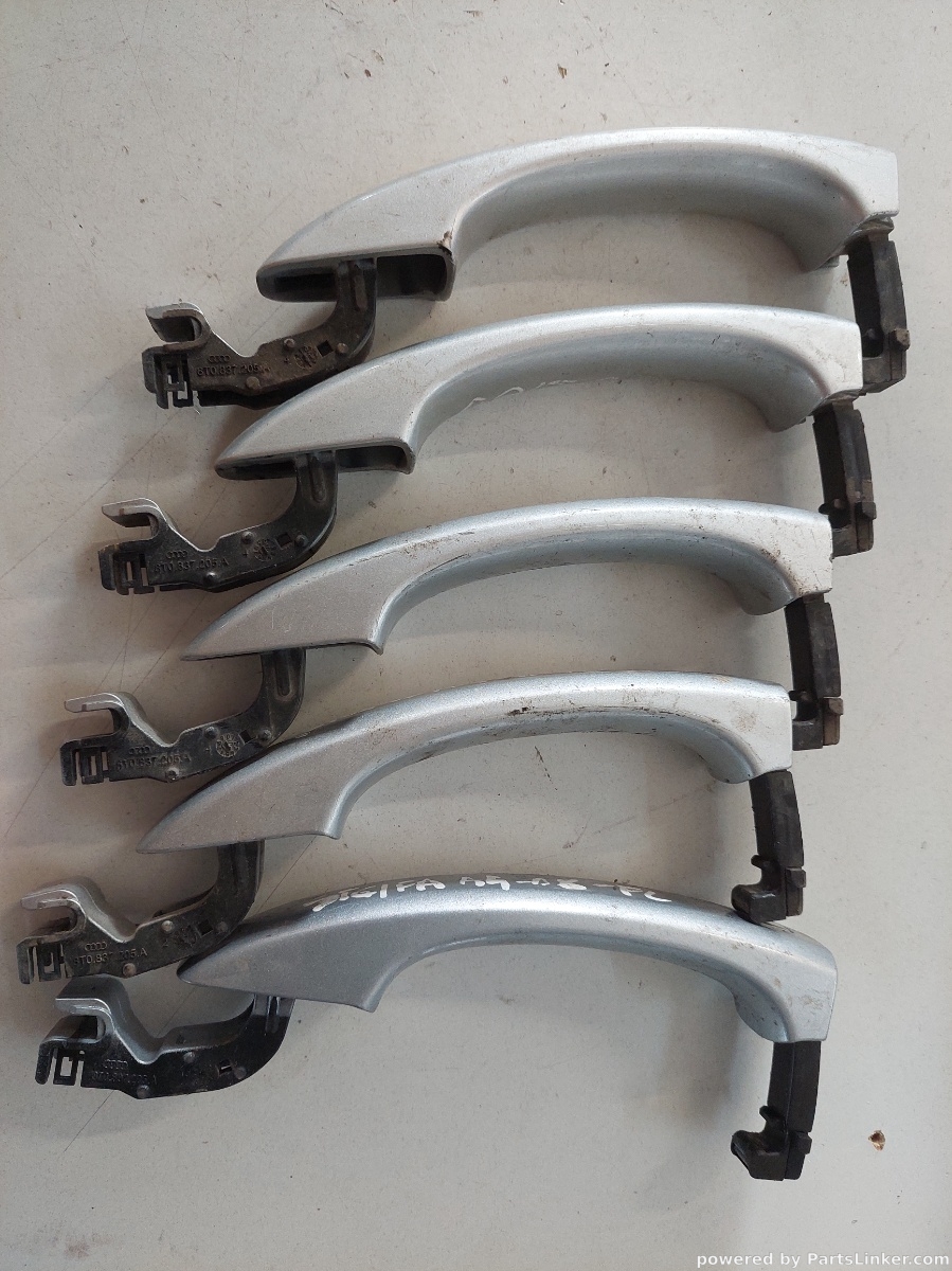Set maner usa AUDI A4 IV (8K2, B8) [ 2007 - 2015 ] OEM 8t0837205a – foto 2