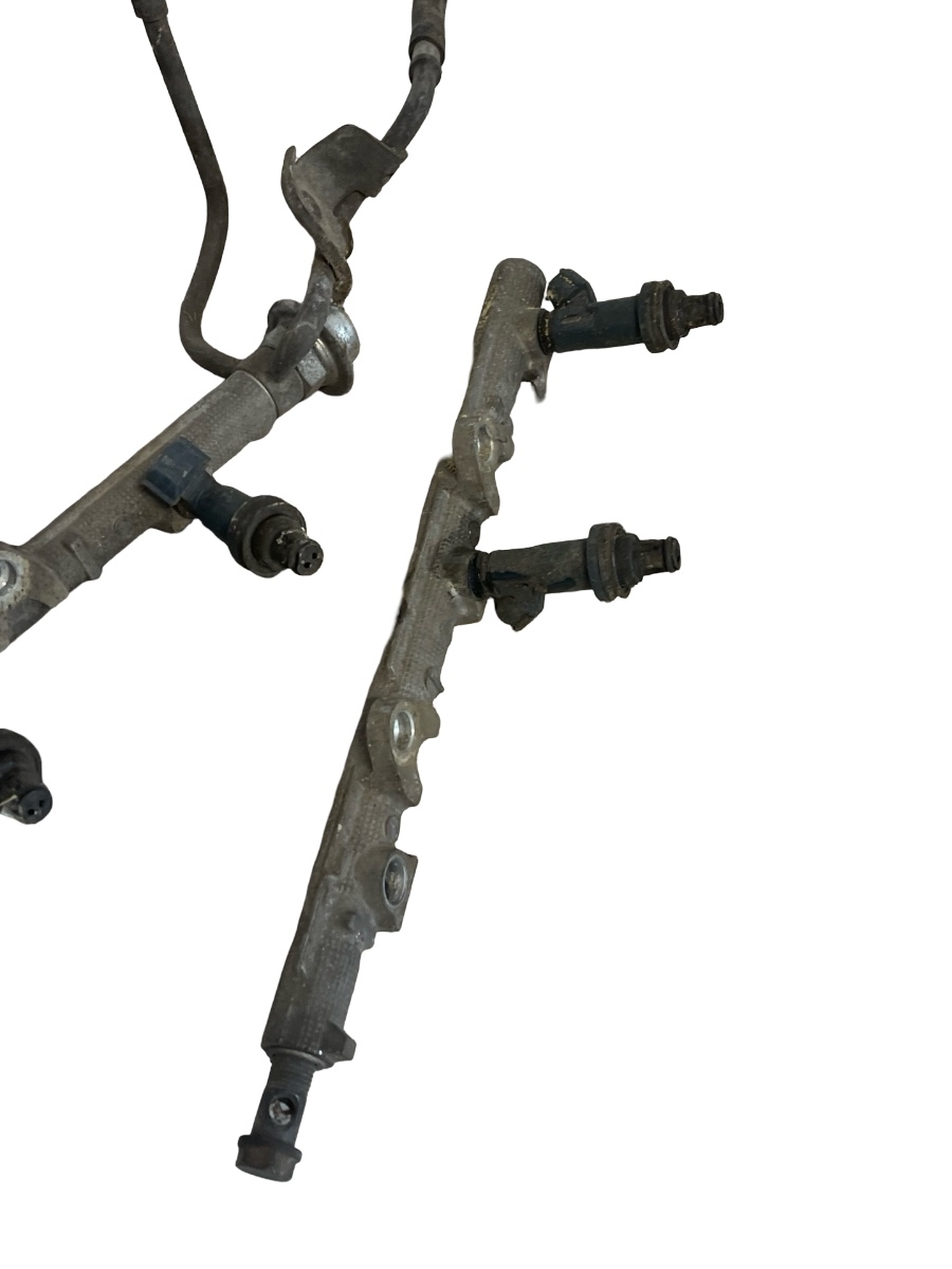 Set rampa Injectoare (stanga-dreapta) LEXUS RX300 MCU15 1998 - 2003 3.0i – foto 3