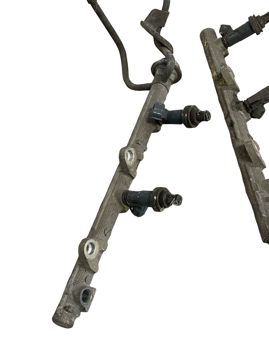 Set rampa Injectoare (stanga-dreapta) LEXUS RX300 MCU15 1998 - 2003 3.0i – foto 2