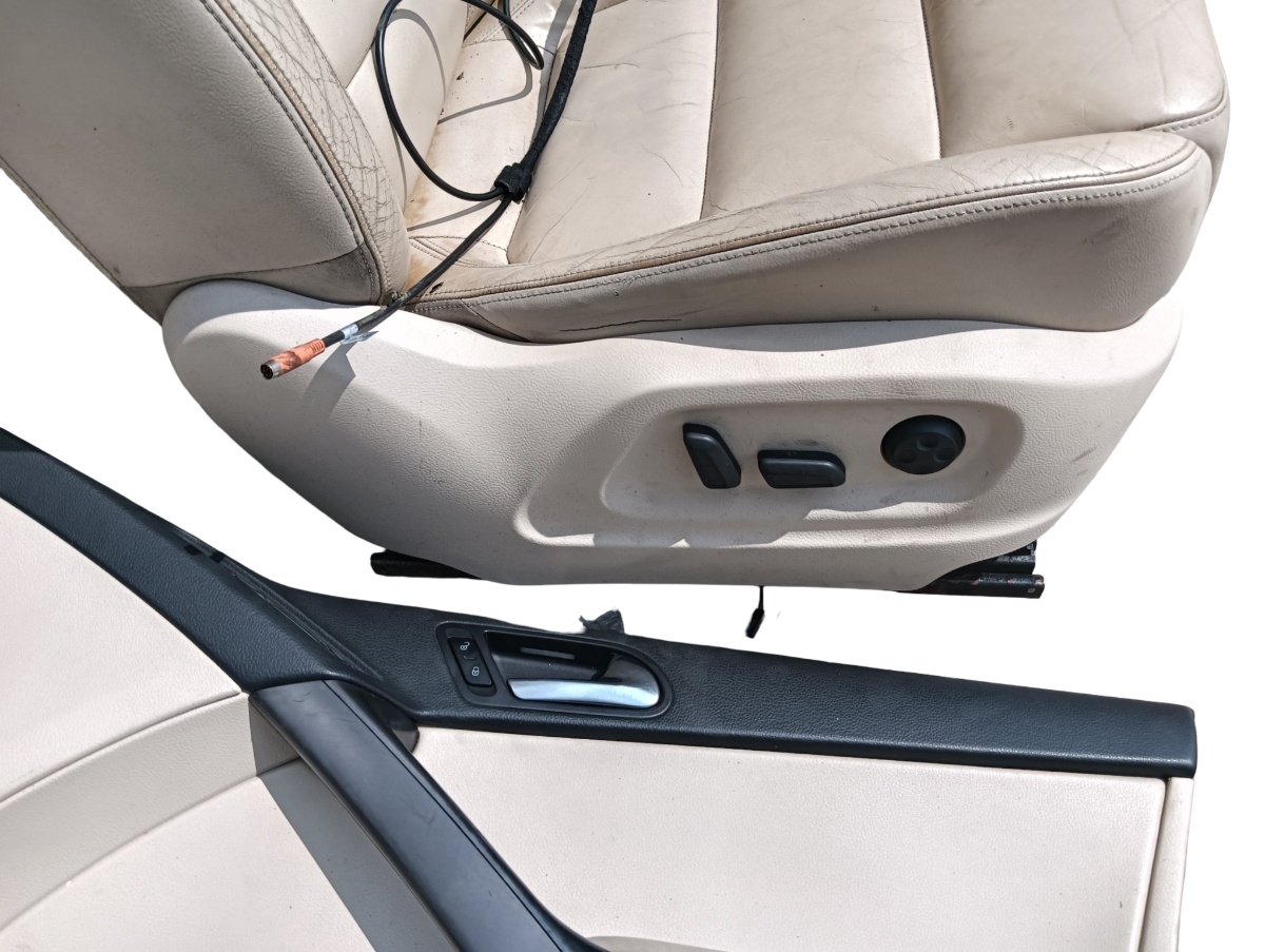 Set scaune auto UK VOLKSWAGEN TIGUAN 5N_ 2007 - > – foto 6
