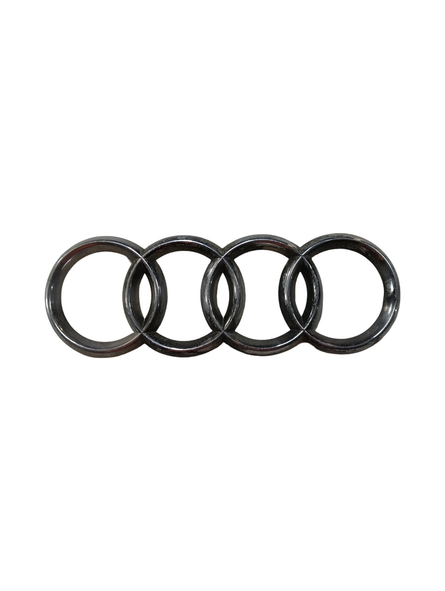 Sigla / Emblema fata AUDI A8 II 4E2, 4E8 2002 - 2010 – foto 2