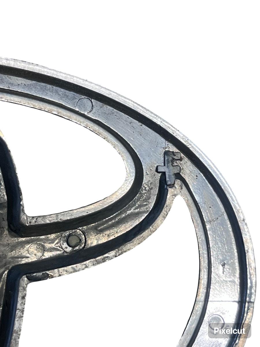 Sigla / Emblema TOYOTA RAV 4 II _A2_ 2000 - 2005 – foto 3