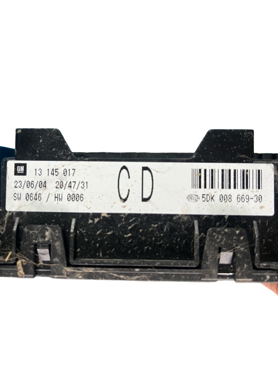 Sigurante/tablou de sigurante OPEL ASTRA H L48, A04 2004 - 2014 13145017 – foto 2