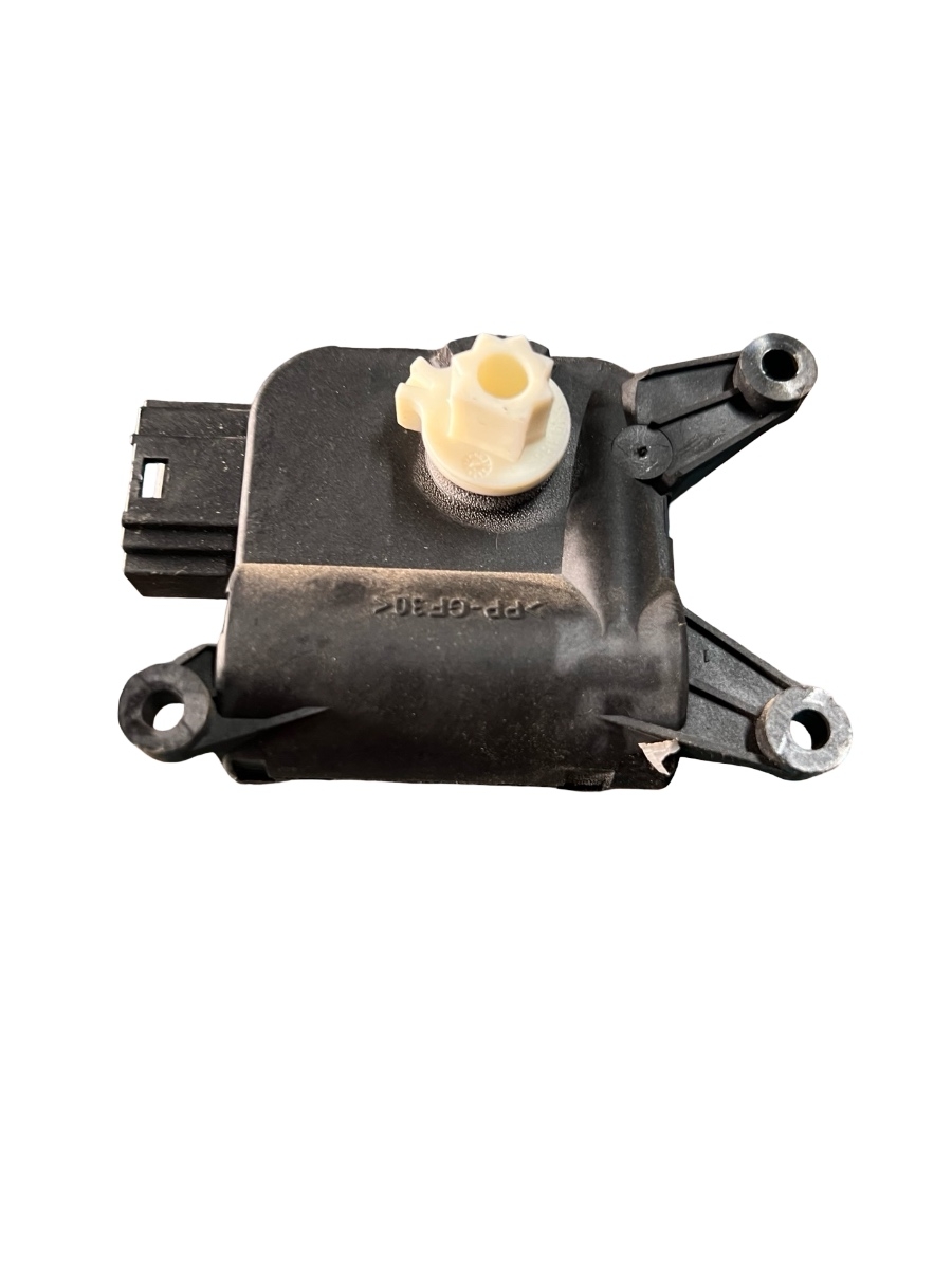 Sistem de climatizare VOLKSWAGEN TOURAN 1T3 2010 - 2015 TDI CFHF, CLCA VAG 0132801345 1K0907511 – foto 2