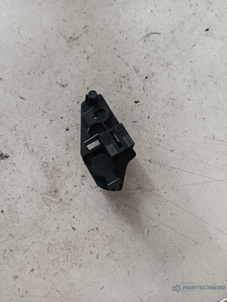 Soclu bec spate stanga spate VOLKSWAGEN TIGUAN (5N_) [ 2007 - > ] TDI 4motion (CBBB, CFGB) 125KW|170HP OEM 5n0945259a – foto 2