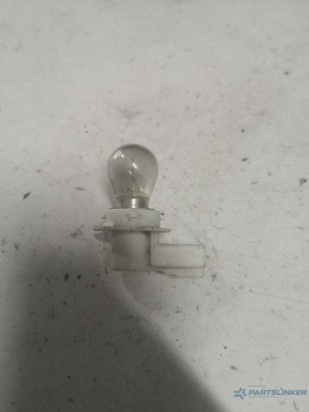 Soclu far / stop CITROËN C4 Picasso I (UD_) [ 2006 - 2013 ] OEM 32225