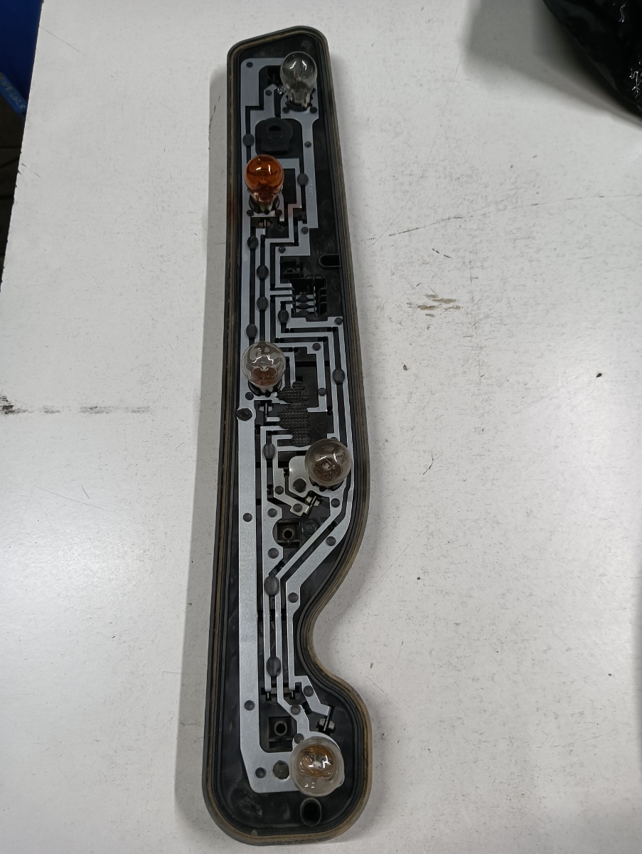 Soclu stop dreapta spate MERCEDES-BENZ SPRINTER 3,5-t 907 2018 - > – foto 2