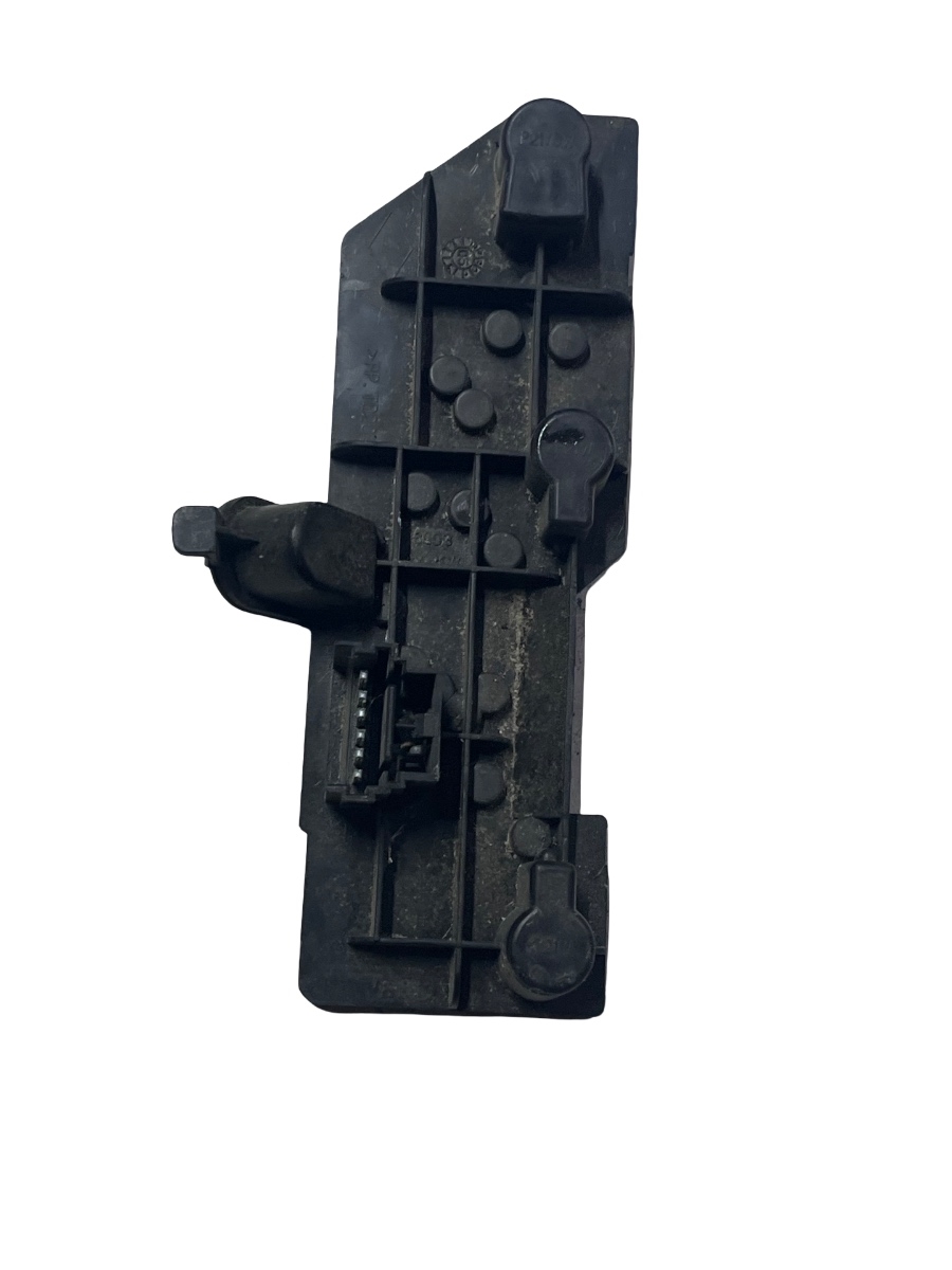 Soclu stop dreapta spate RENAULT CLIO II BB0/1/2_, CB0/1/2_ 1998 - > 8903PY21W – foto 2