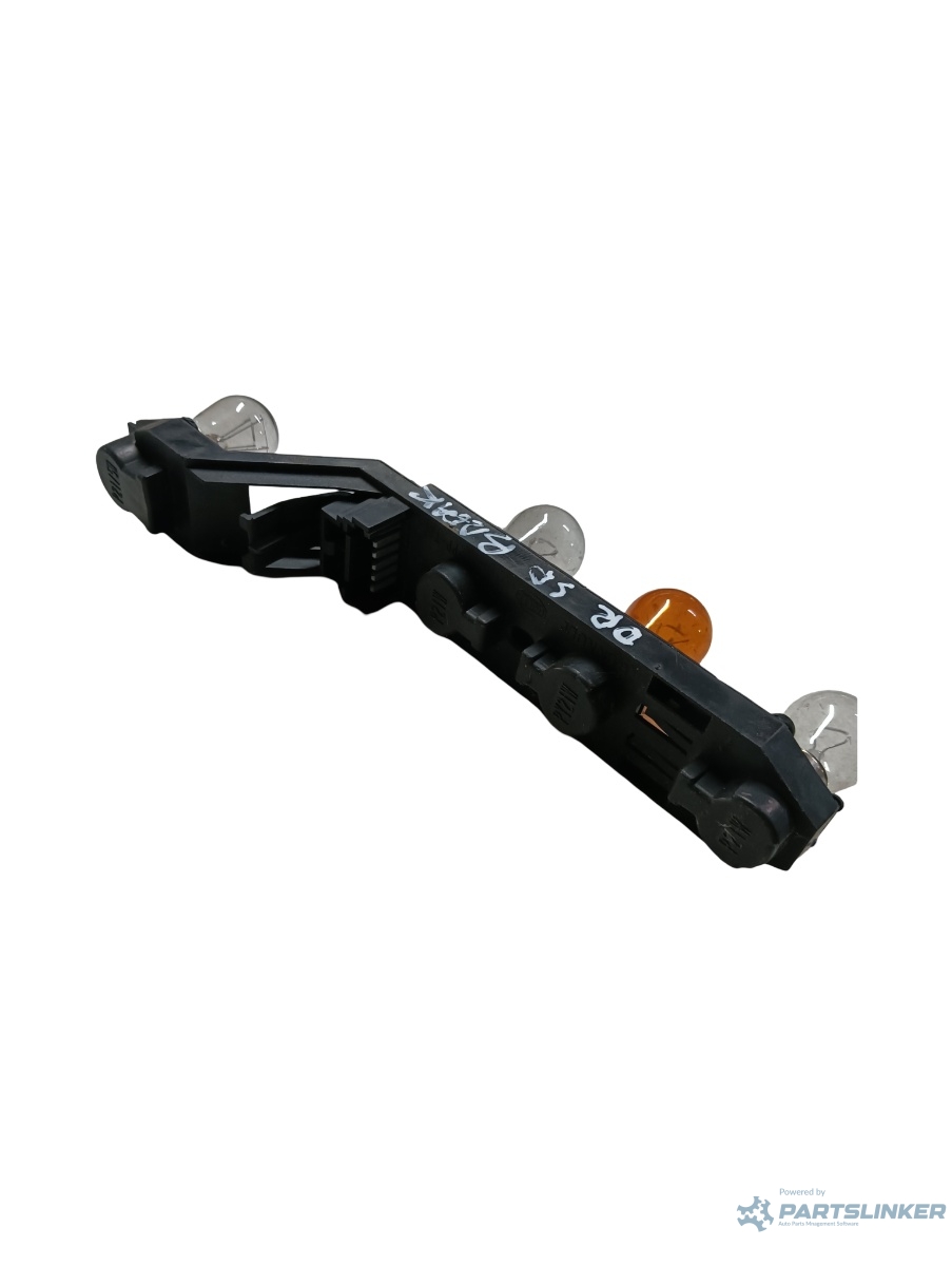 Soclu stop dreapta spate RENAULT MEGANE II Estate KM0/1_ 2003 - 2012 – foto 2