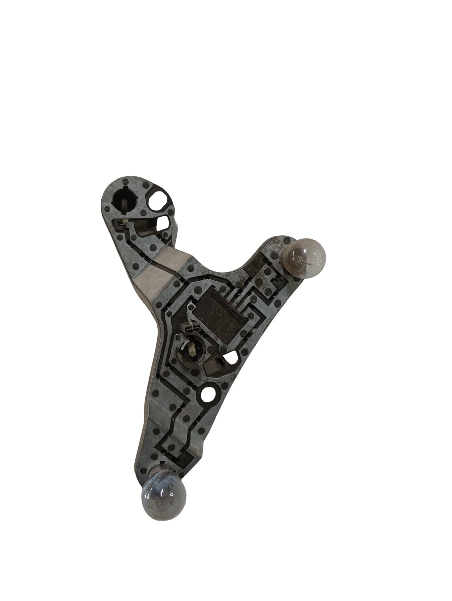 Soclu stop dreapta spate TOYOTA AVENSIS _T25_ 2003 - 2008