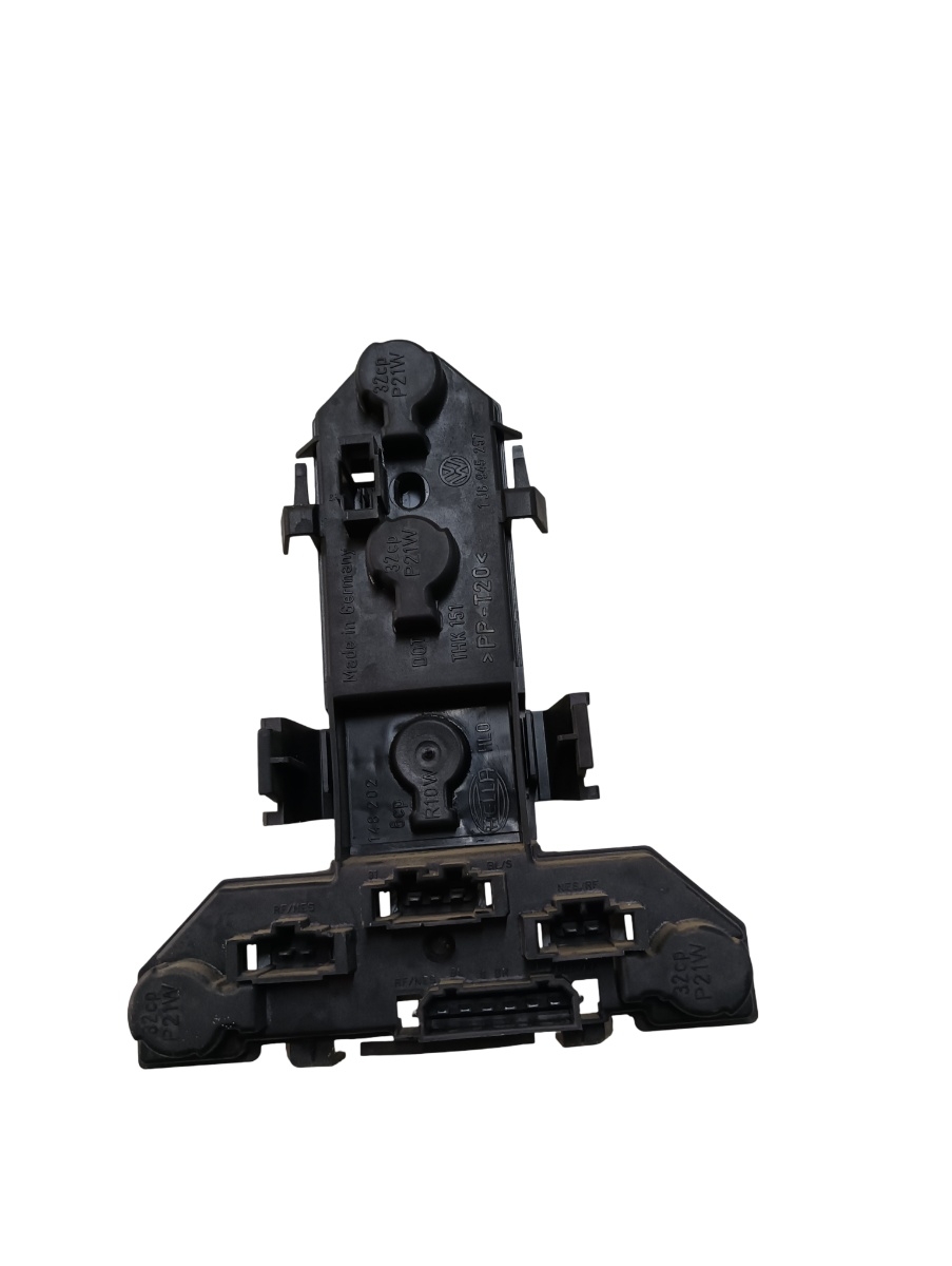 Soclu stop dreapta spate VOLKSWAGEN GOLF IV 1J1 1997 - 2007 – foto 2