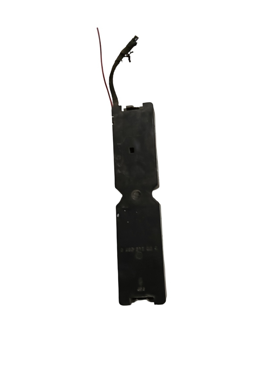 Soclu stop dreapta spate VOLKSWAGEN LT 28-46 II Box 2DA, 2DD, 2DH 1996 - 2006 – foto 2