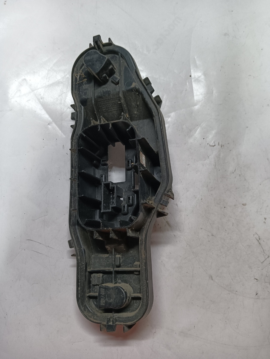 Soclu stop dreapta spate VOLKSWAGEN UP 121, 122, BL1, BL2 2011 - > 1s0945258 – foto 2
